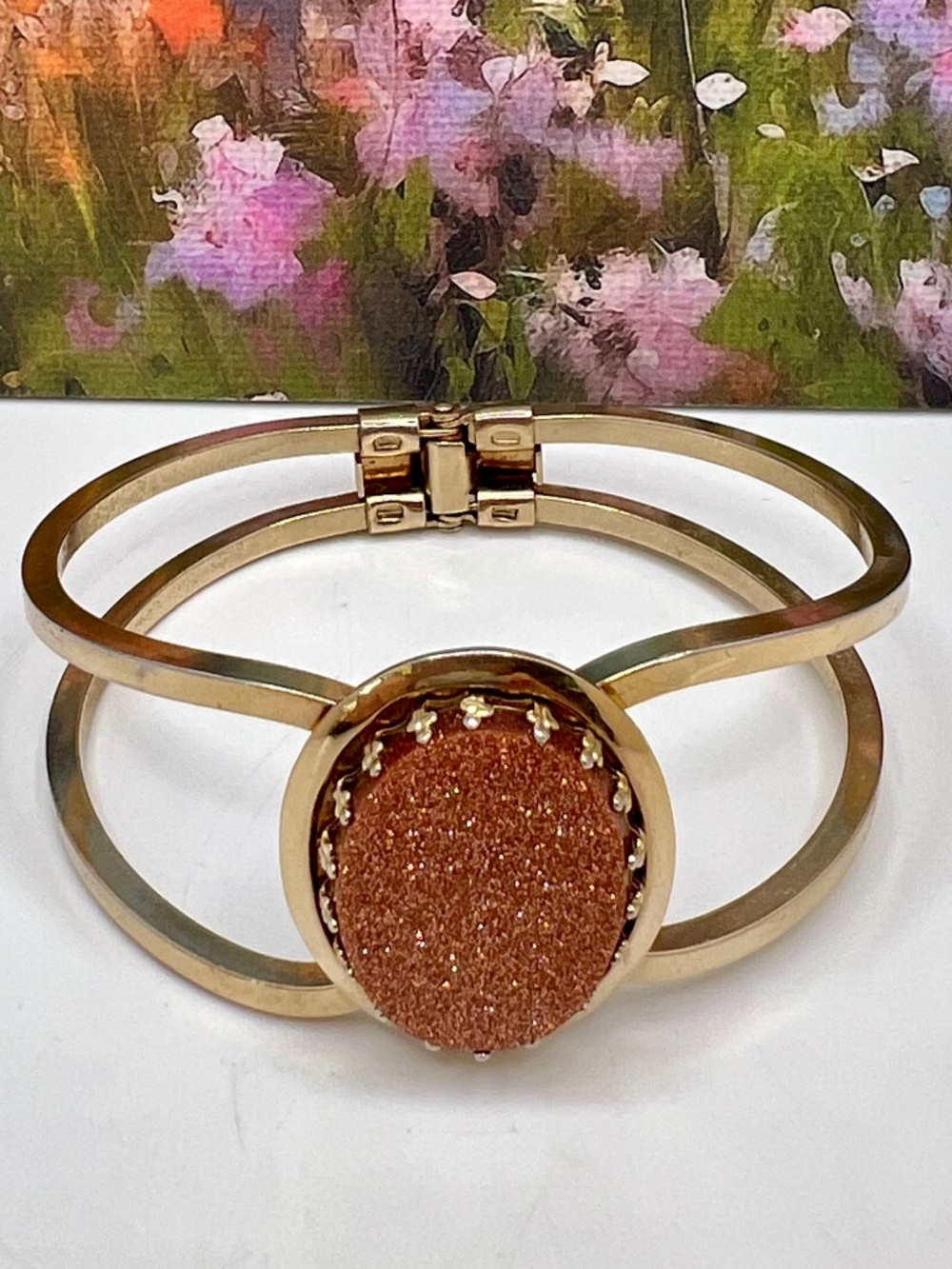 SALE 3/$20** Gold Stone Clamper Bracelet